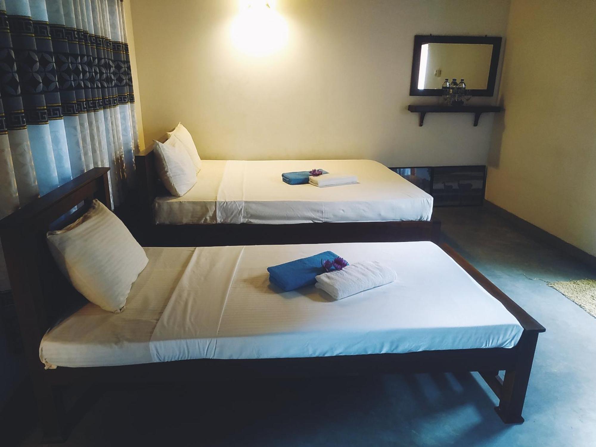 Four Seasons Safari Resort Udawalawa Udawalawe Bagian luar foto